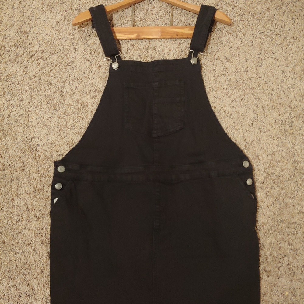 Black overall dress mini length size xl